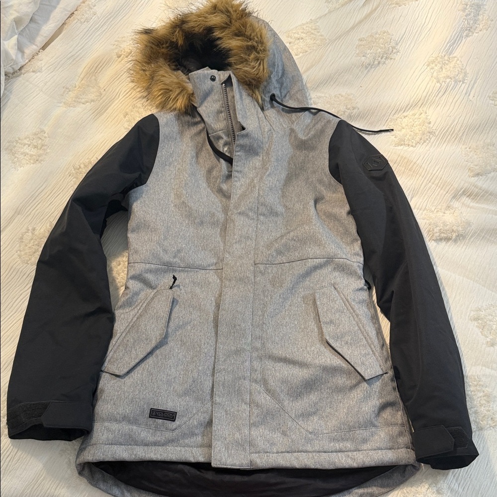 Volcom Two-Tone Jacket with Patterned Lining - image 2